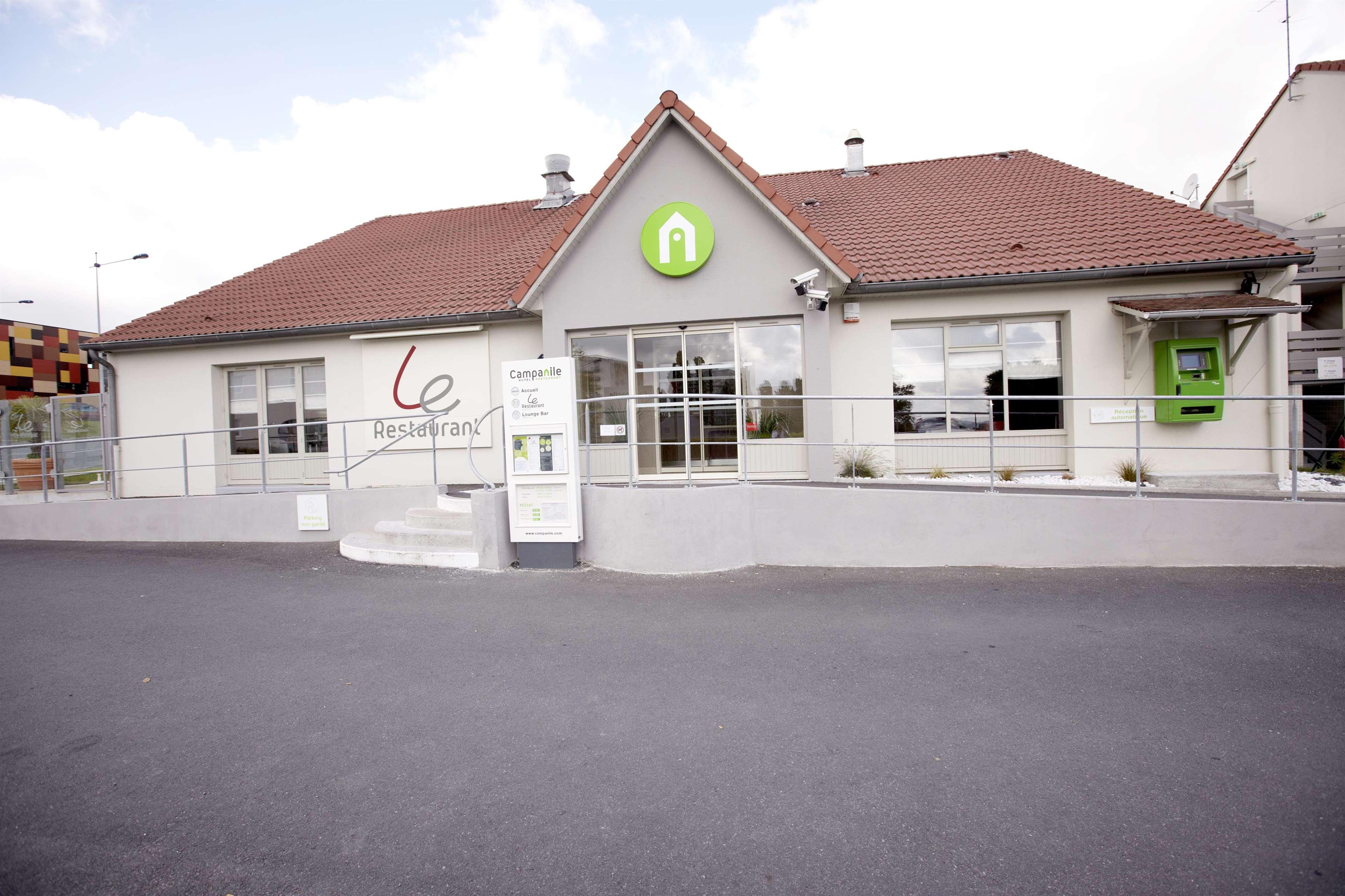 Hotel Campanile Guéret Exterior foto